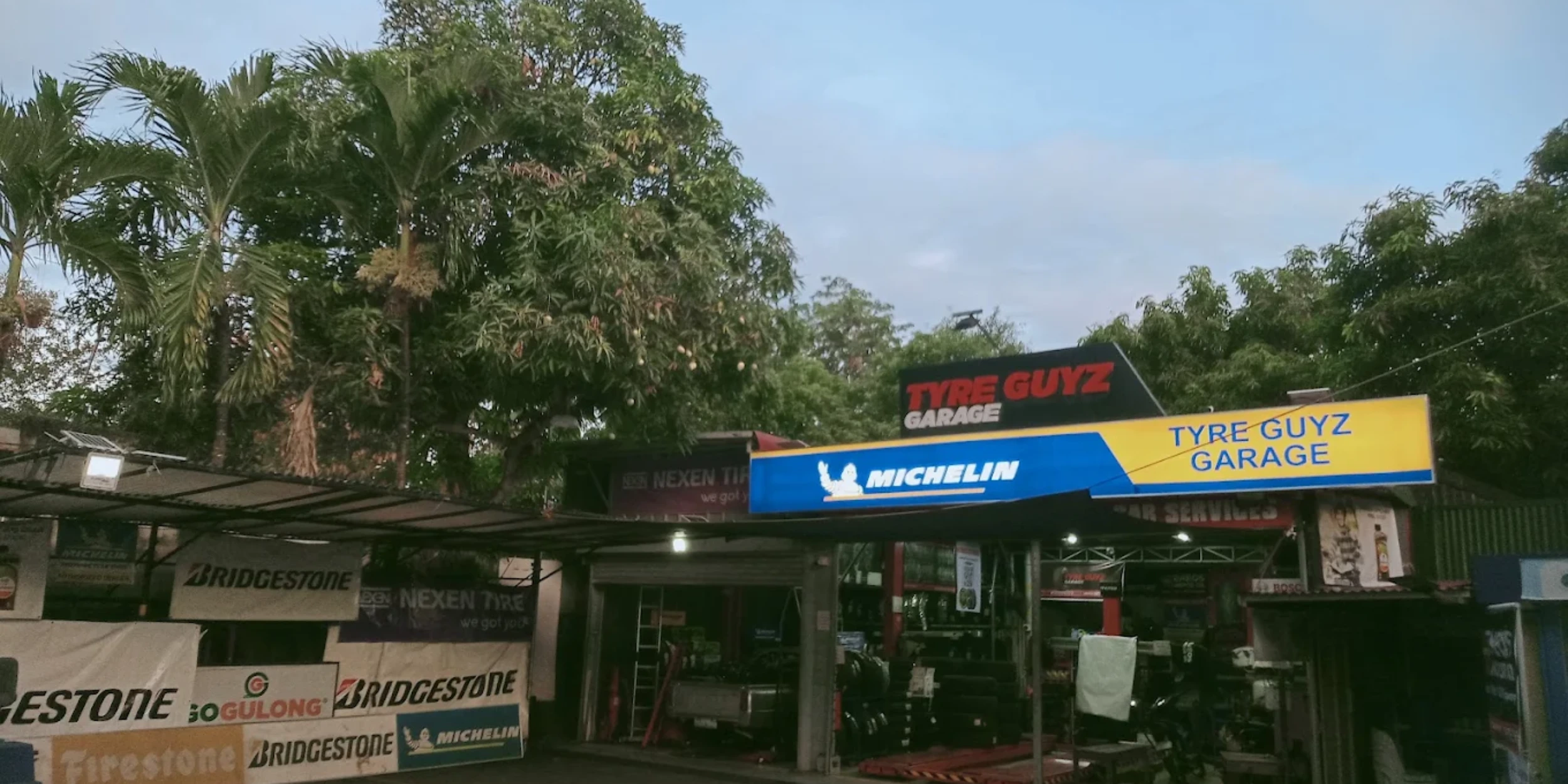 https://gulongph.sgp1.digitaloceanspaces.com/branches/CAVITE/JULY%202025/TYRE%20GUYZ%20GARAGE.webp